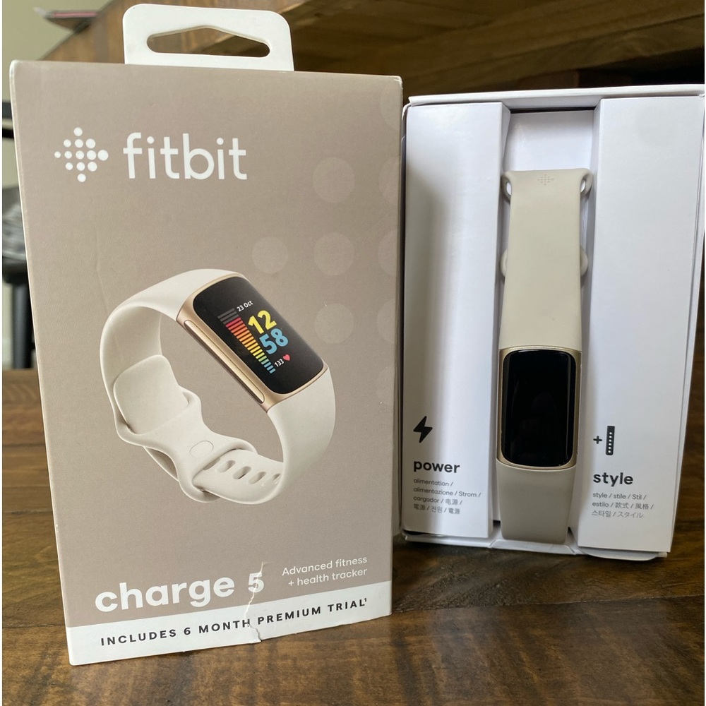 Fitbit Charge 5 Advanced Fitness and Health Tracker Watch